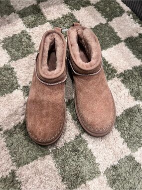 UGG Ankle Boots